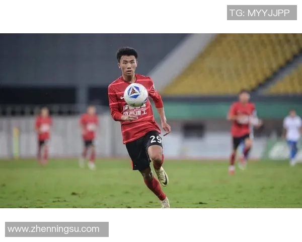 成都篮球队以81分稳居锦标赛积分榜首位争夺冠军之路更进一步