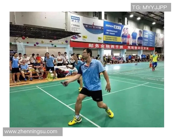 武汉羽毛球队中路突破打法的深度解析与战术应用探讨 武汉羽毛球队中路突破打法的深度解析与战术应用探讨