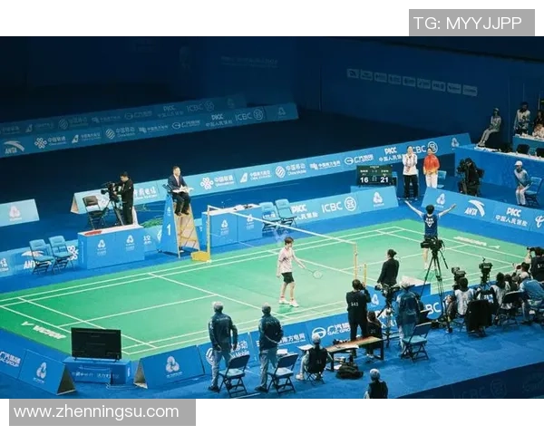 杭州羽毛球队在选拔赛中以84分稳居积分榜首位展现强劲实力